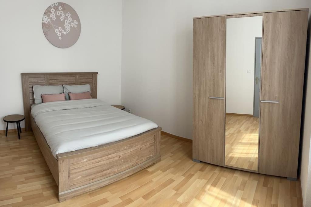 Appartement 1 Chambre Rue Faubourg De Besancon Montbéliard Exterior foto